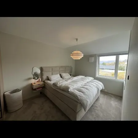 Moderne Og Stor Leilighet Ved Rastolen Bybanestopp * Bergen