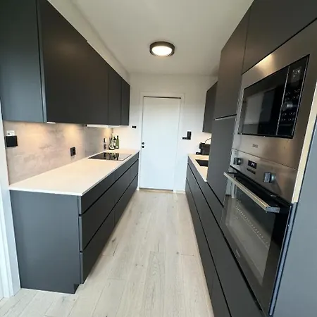 Apartment Moderne Og Stor Leilighet Ved Rastolen Bybanestopp
